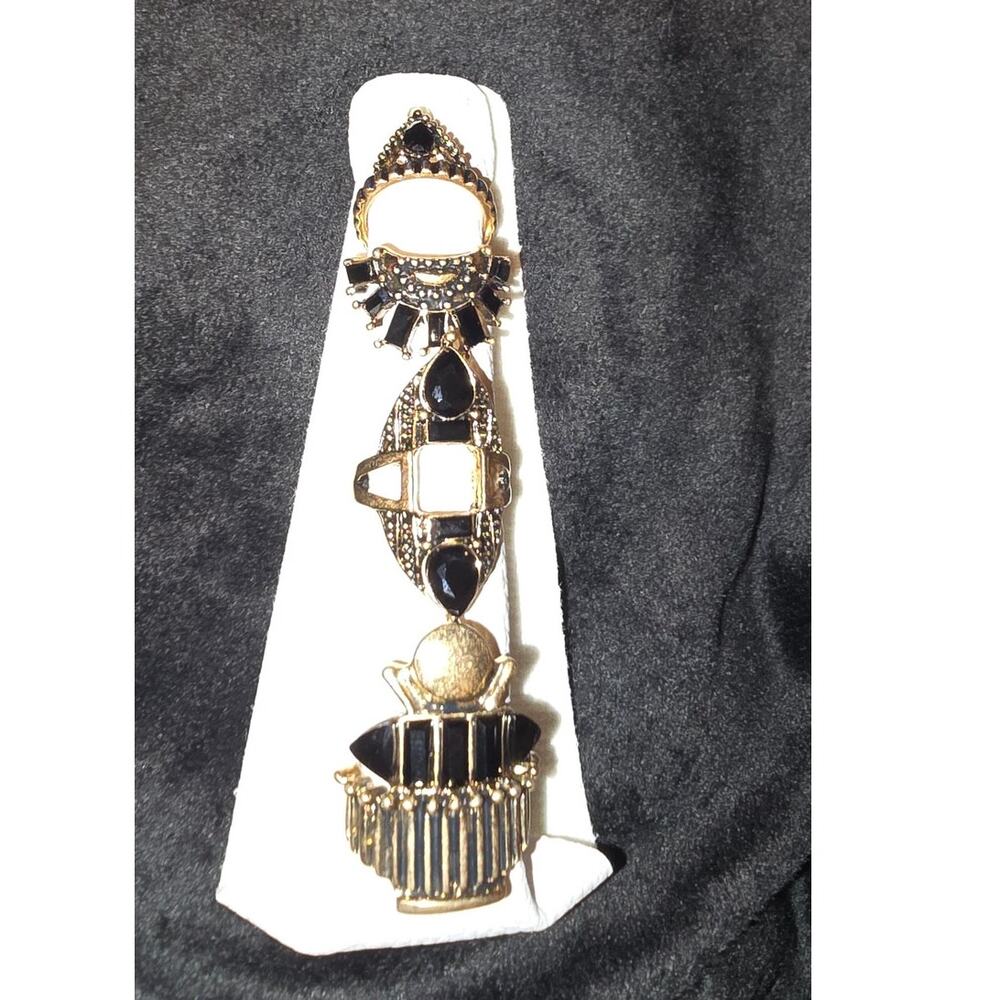 Free People 4-Piece Gold & Black Ring Set NWT - Picture 2 of 4